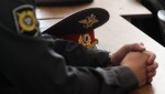 В Свердловской области сотрудники Госавтоинспекции помогли женщине с ребенком, застрявшим в снегу на переправе
